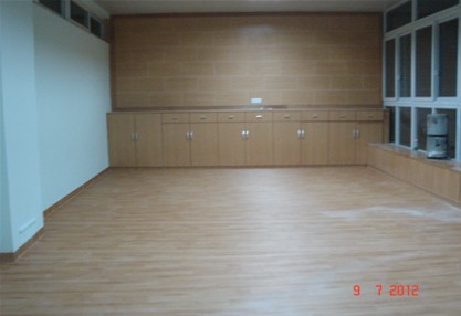 學(xué)校心理咨詢室地板工程案例-江門(mén)職業(yè)技術(shù)學(xué)院